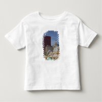Buckingham Fountain located in Grant Park,