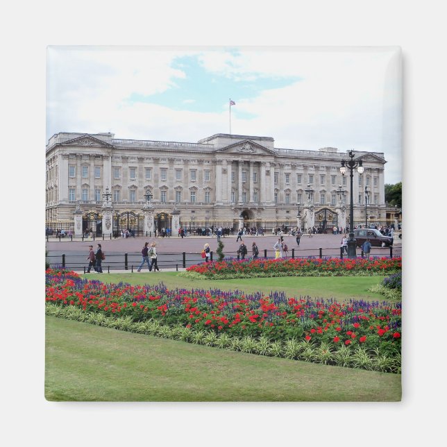 Buckingham Palace Magnet (Front)