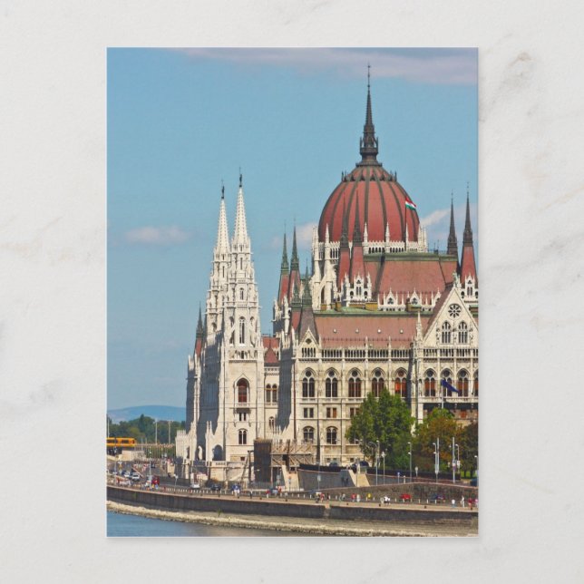 Budapest, the building of the Parliament Postcard (Front)