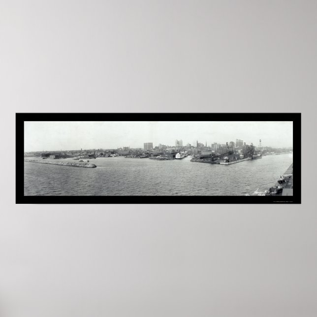 Buffalo Harbour, NY Photo 1925 Poster (Front)