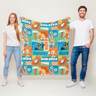 BUGS BUNNY BUILDERS™  Character Grid Pattern Fleece Blanket