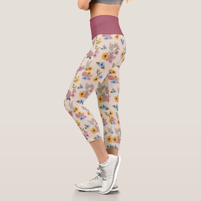 BUGS BUNNY™ Floral Embroidery Pattern Capri Leggings (Left)