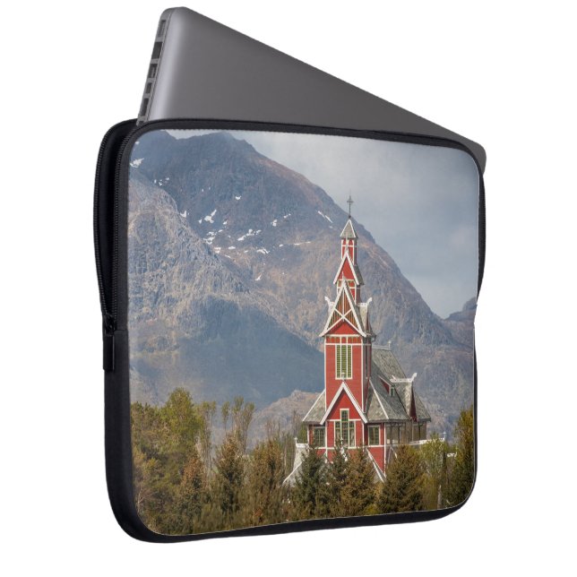 Buksnes kirke Lofoten Laptop Sleeve (Front Right)