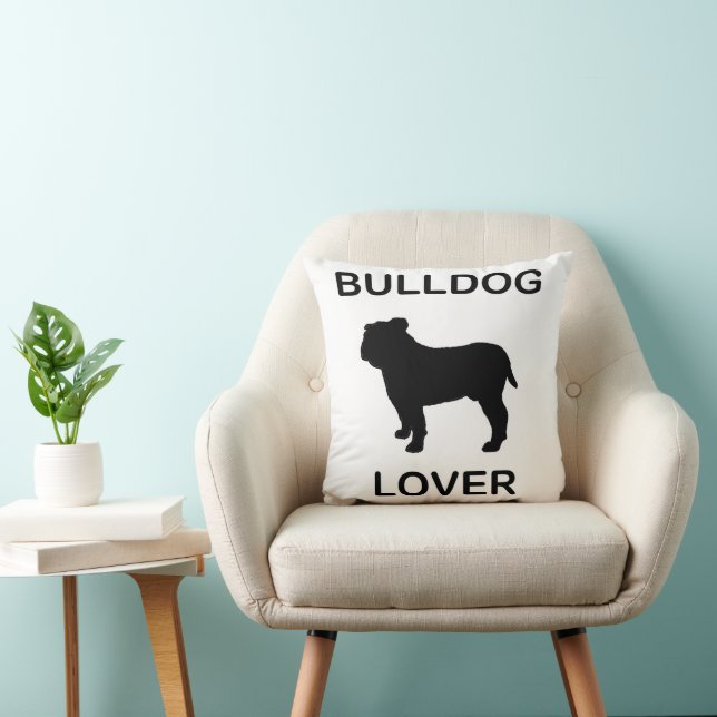 bulldog lover throw pillow (Chair)