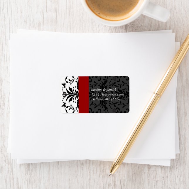 Bumble Bee Black Damask Étiquette de adresse Red T (En situation)
