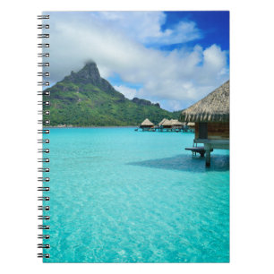 Bungows d'Overwater dans le carnet de lagune de
