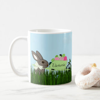 Bunny de Pâques w Wheelbarrow of Eggs Coffee Mug