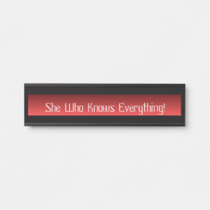 Bureau accrochant de plaque d'identification elle