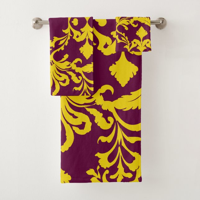 Burgundy and Gold Royal Damask Bath Towel Set (Insitu)
