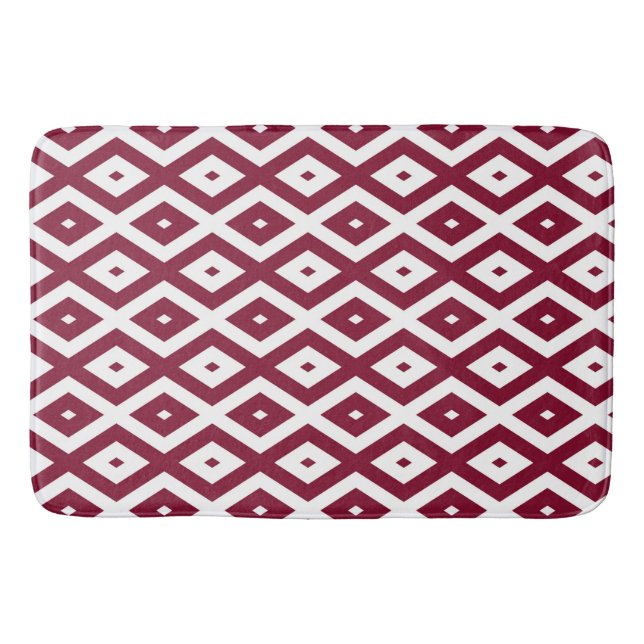 Burgundy and white diamond pattern bath mat (Front)