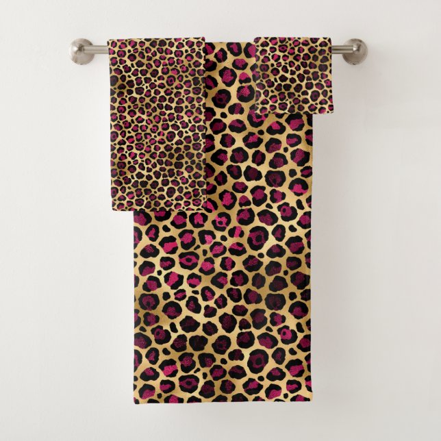 Burgundy et Gold Leopard Series Design 2 (En situation)