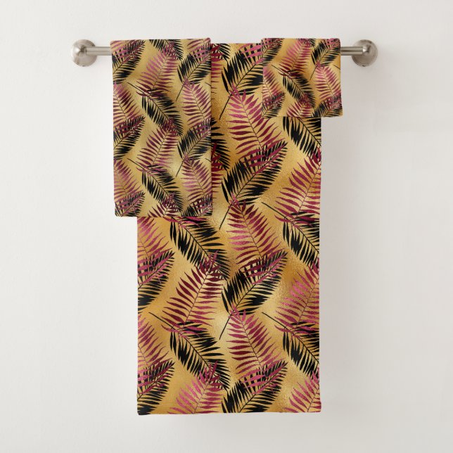 Burgundy gold tiled leaf pattern Bath Towel Set (Insitu)