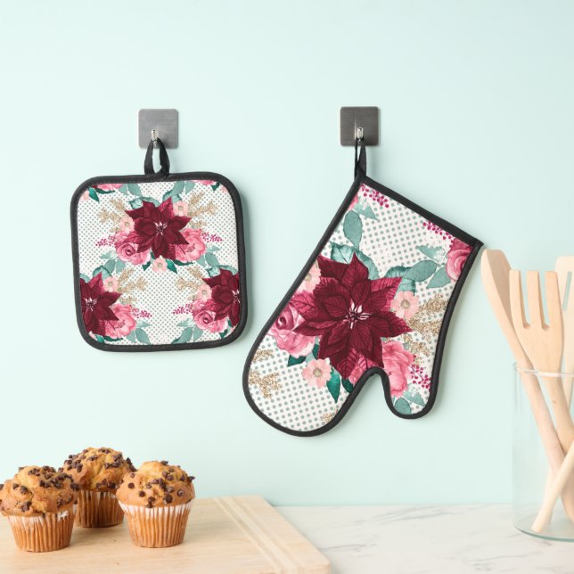 Burgundy Poinsettia Pink Roses Oven Mitt & Pot Holder Set (Insitu(Hanging))