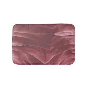 Burgundy waves bath mat