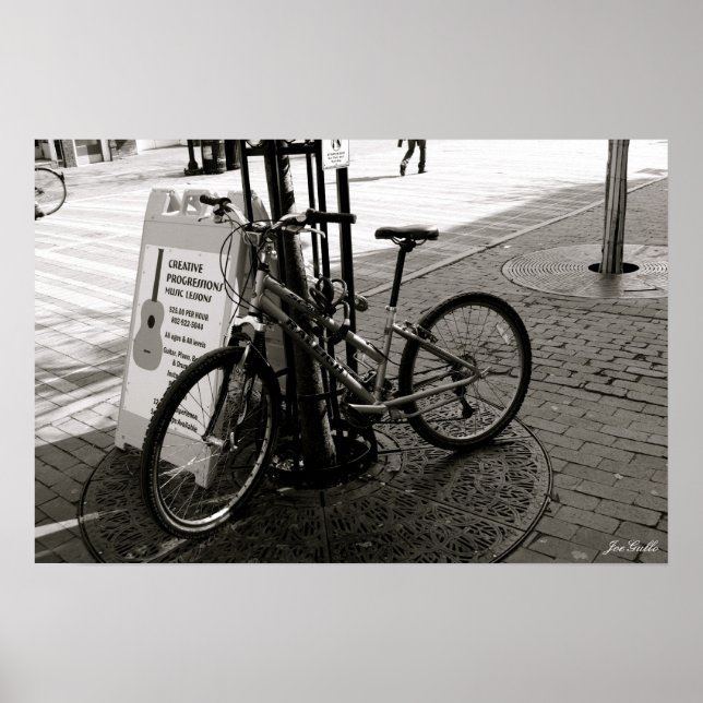 Burlington Bike 1 Poster (Front)