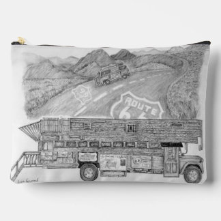 Bus on an accesoty pouch