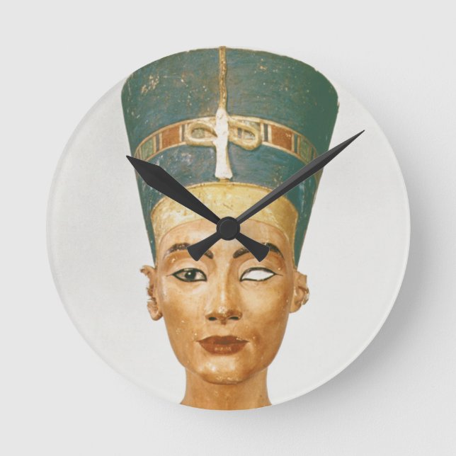 Bust of Queen Nefertiti, front view, from the stud Round Clock (Front)