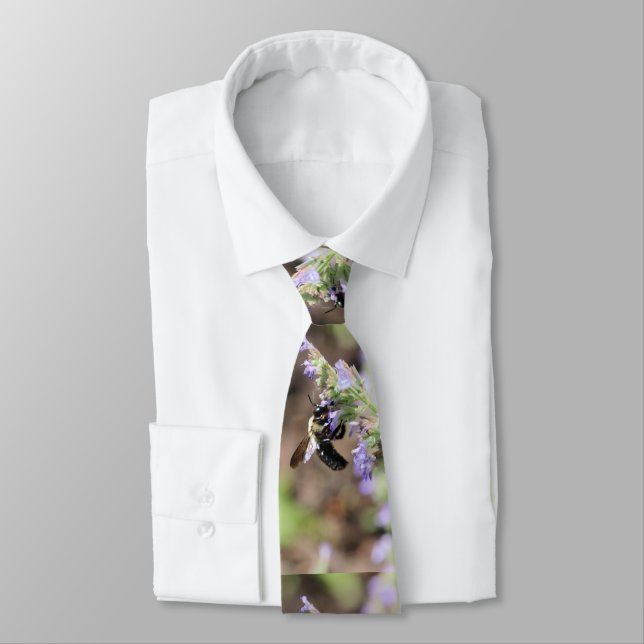 Busy bumble tie (Tied)