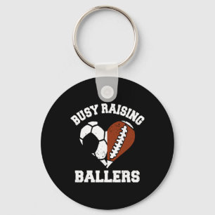 Busy Raising Byllers Soccer Footbyll Heart Mom Gam Keychain