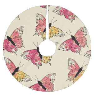 Butterflies flying: seamless ivory pattern brushed polyester tree skirt