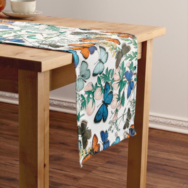 BUTTERFLIES IN NATURE SHORT TABLE RUNNER (In Situ)