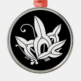 Butterfly-shaped arrowhead metal ornament