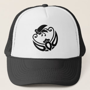 Butterfly-shaped clove having a child trucker hat