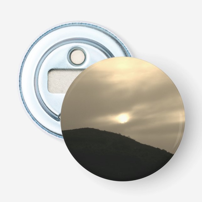 button bottle opener (Front)