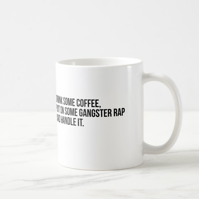 "Buvez du café mis tasse sur certain coup sec et (Droite)