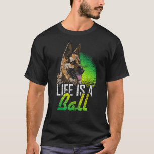 C:\Users\Administrator\Downloads\German Shepherd 2 T-Shirt