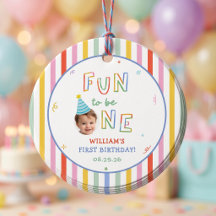 Étiquettes de cadeaux de fête d'anniversaire rayée