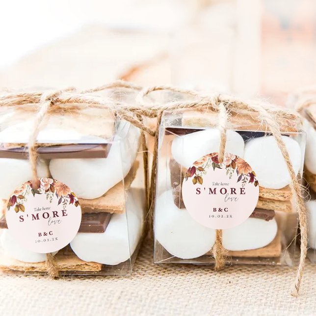 Cadeau Étiquettes de faveur d'amour S'more à emporter (Take home smore love fall wedding or bridal round favor tag shown with smores favor boxes)