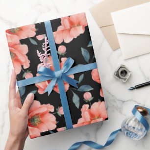 Cadeau Fleurs sur papier d'emballage noir