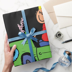 Cadeau Garçon Dans Un Papier D'Enveloppement De Voiture V
