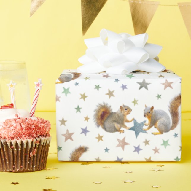 Cadeau Papier d'emballage aux écureuils avec des étoiles (Fête d'anniversaire)