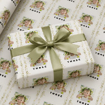 Papier d'emballage floral pour l'anniversaire des