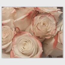 Papier d'emballage mat Roses à bout rouge et crème