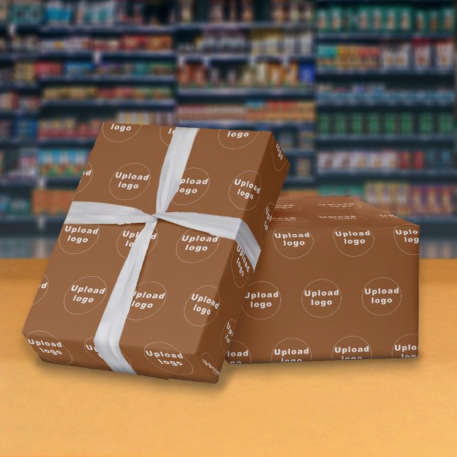Cadeau Papier d'enveloppement Brown Logo d'entreprise tra (Seamless pattern of your business logo on brown wrapping paper.)