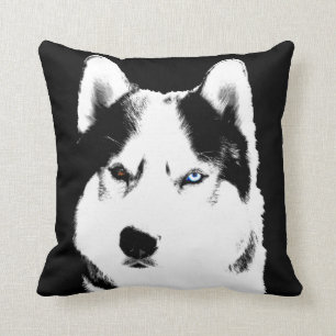 Cadeaux enroués de coussin de Malamute de chien de