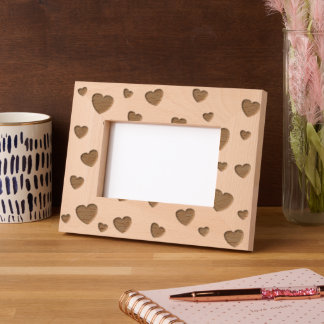 Cadres de coeur gravés