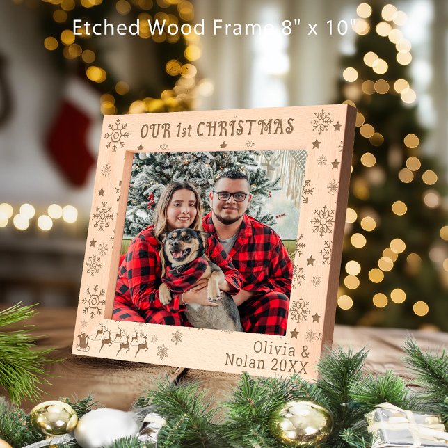 Cadres Gravés Notre premier Noël Père Noël & Deer Couple Nom 10x (Our First Christmas Santa & Deer Couple Name 10x8 Etched Frames)