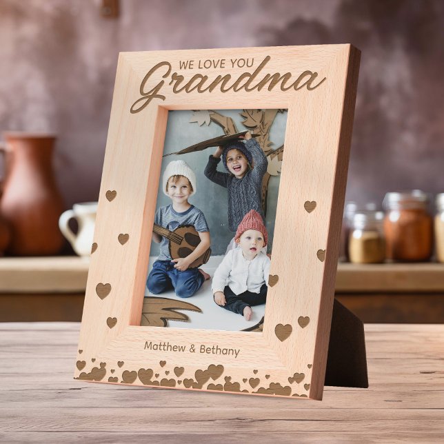 Cadres Gravés On t'aime grand-mère (Créateur téléchargé)