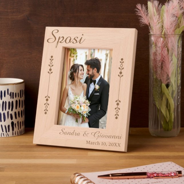 Cadres Gravés Sposi Personalized (Sposi - Italian for "Newlyweds"
Personalized and custom wedding date Engraved Wooden Frame)