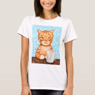 Café potable orange de chat tigré de T-shirt drôle