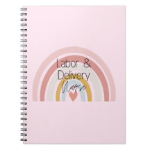 Cahier d'infirmière en salle d'accouchement