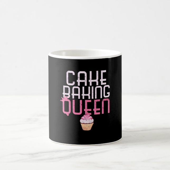 cake  cake baking queen cupcake bakers pastry chef coffee mug (Center)