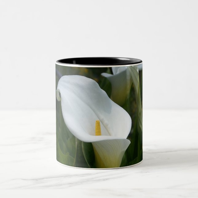 Cala Lilly Mug (Center)