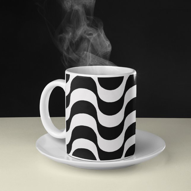 calçadão de copacabana, rio de janeiro coffee mug (modern retro look)