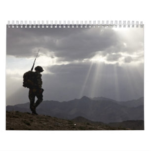 Calendrier 2013 silhouettes militaires dans Dieu que nous