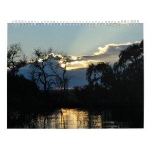 Calendrier Beaux couchers et levers de soleil dans le ciel su